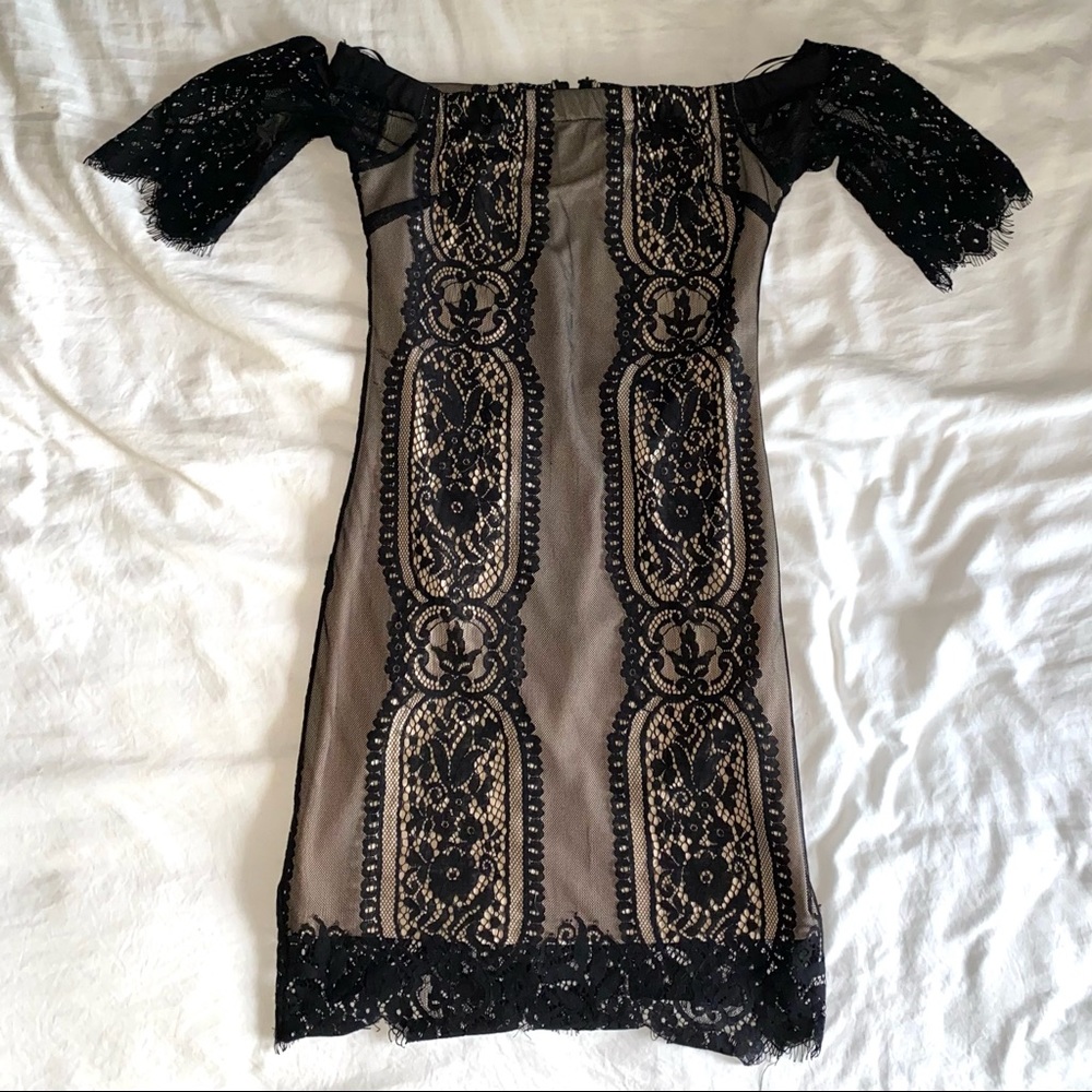 LUSH Open Shoulder Cream Black Lace Sheath Dress Small